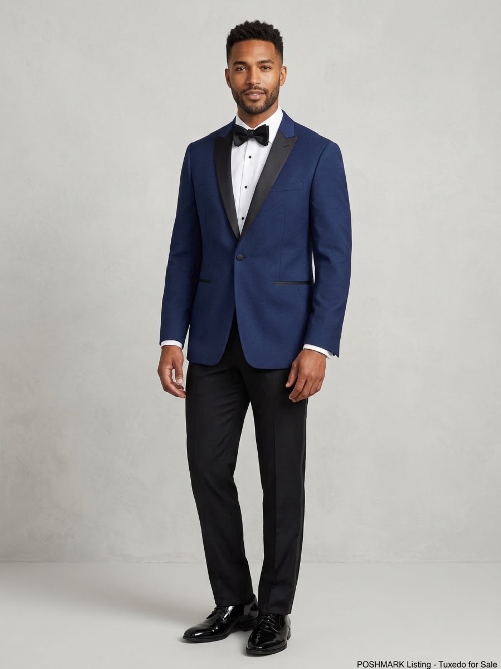 Calvin Klein Blue Tuxedo Jacket with Black Satin Lapel size 46R
